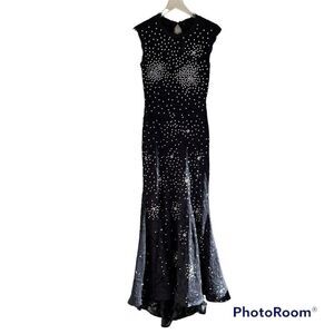 Avery G Formal Gown Size 8